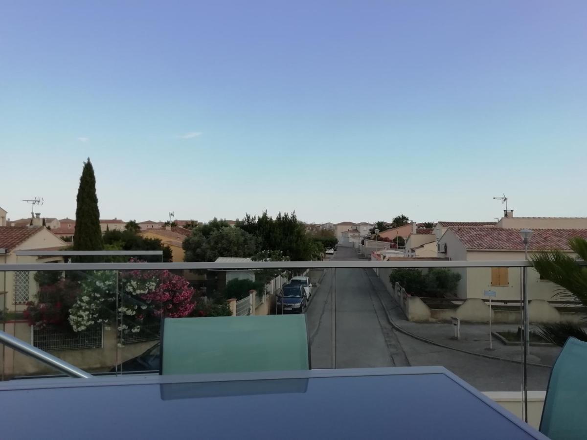 Appartement au dessus de la maison du Saunier Salin-de-Giraud Extérieur photo