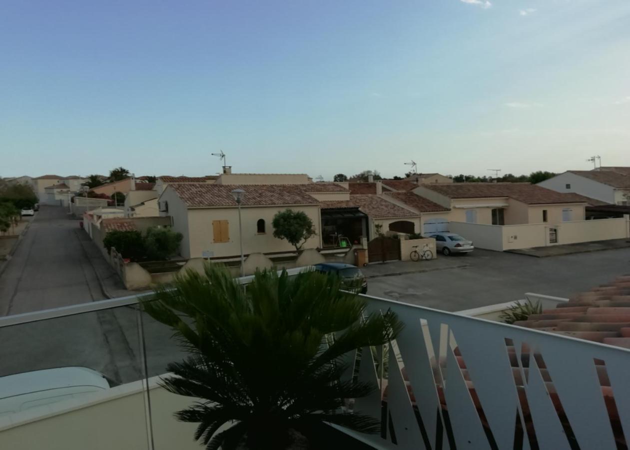 Appartement au dessus de la maison du Saunier Salin-de-Giraud Extérieur photo
