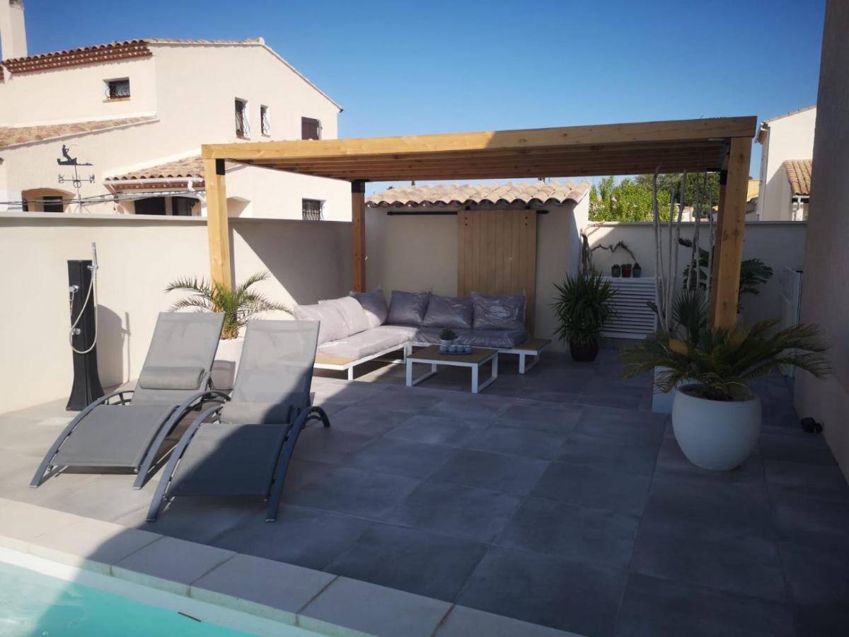 Appartement au dessus de la maison du Saunier Salin-de-Giraud Extérieur photo