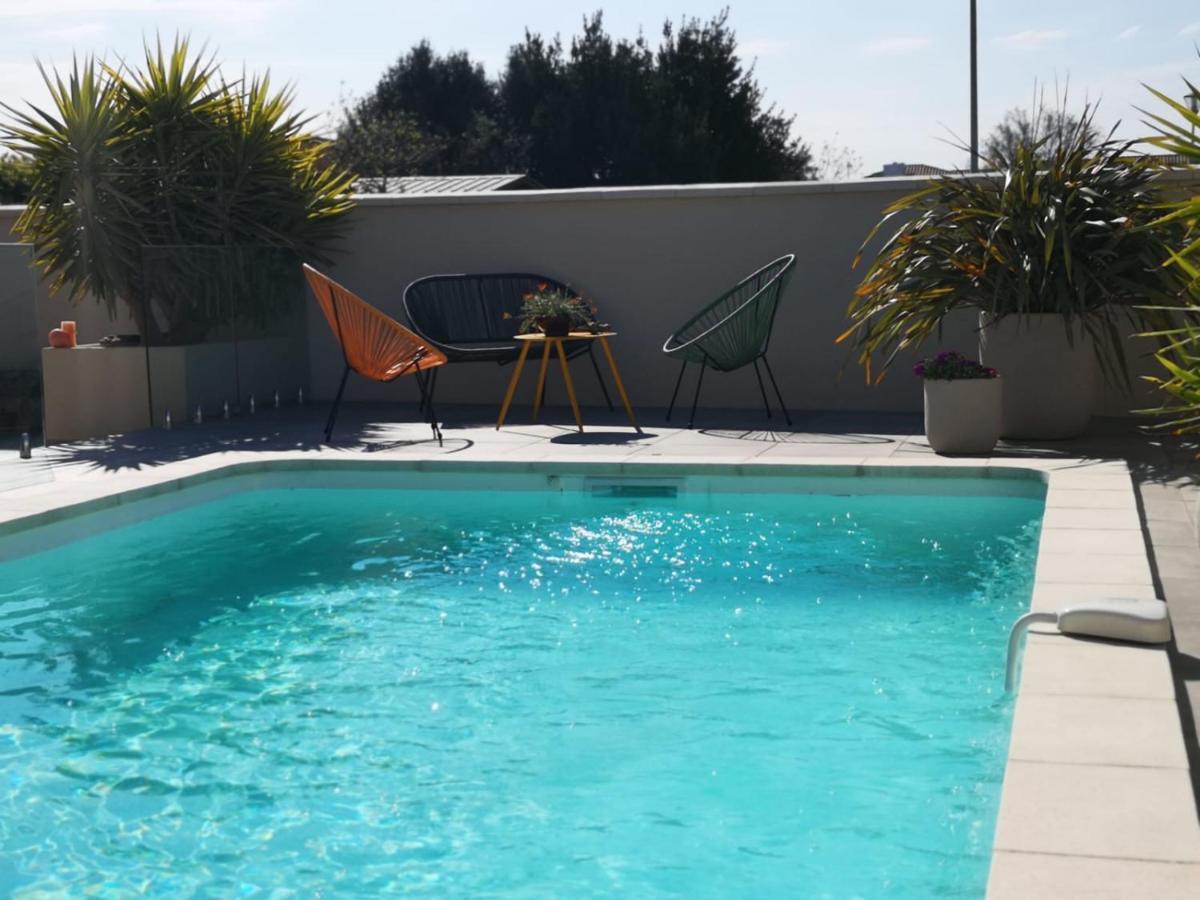 Appartement au dessus de la maison du Saunier Salin-de-Giraud Extérieur photo